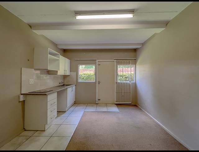 0.5 BEDROOM APARTMENT RENTED IN HATFIELD